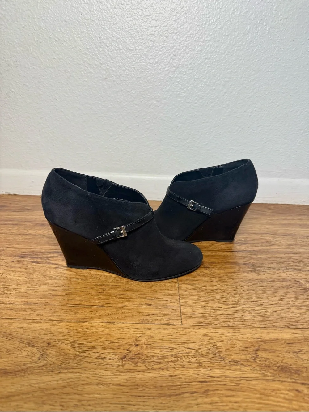 Anne Klein Black Faux Suede Wedge Booties Size 7M Buckle Detail